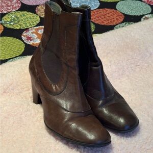 Elegant Brown Leather Born Ankle Boots